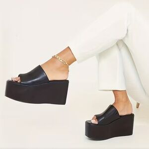 BAMBOO Black Platform Shoes